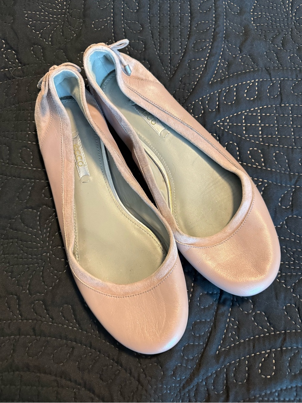 Ecco Ballerina Flats